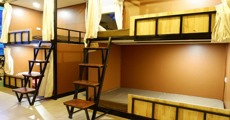 Grace Hostel & Cafe