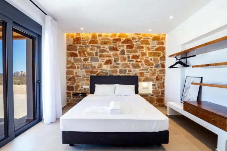 Cato Agro 5, Seafront Villa with Private Pool
