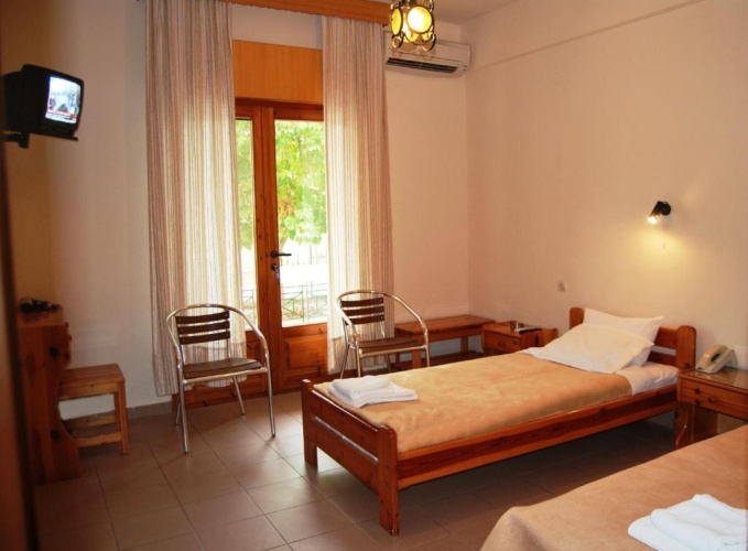 Standard Twin room with balcony