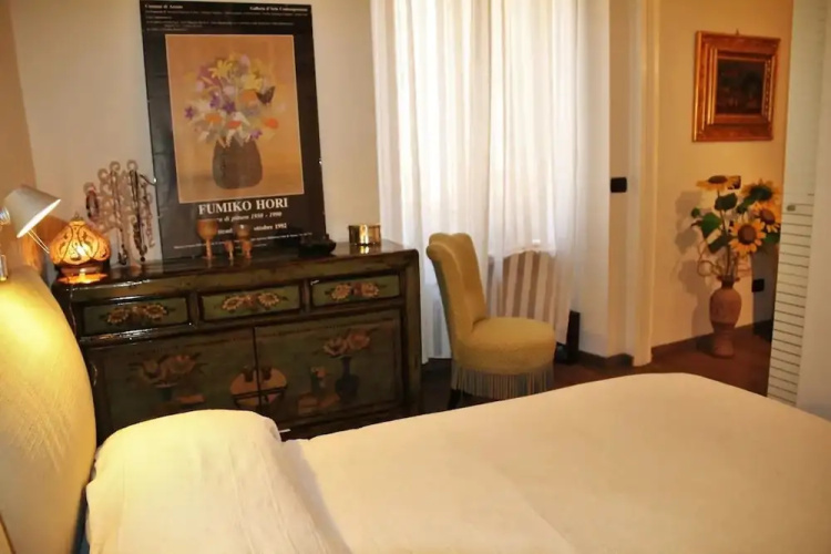 Apartament House 25