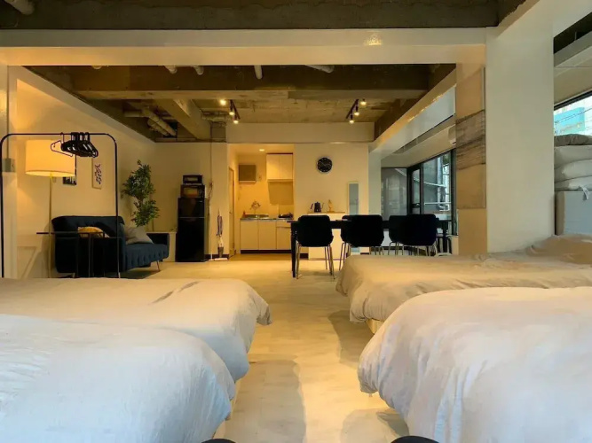 Spacious Studio West Shinjuku