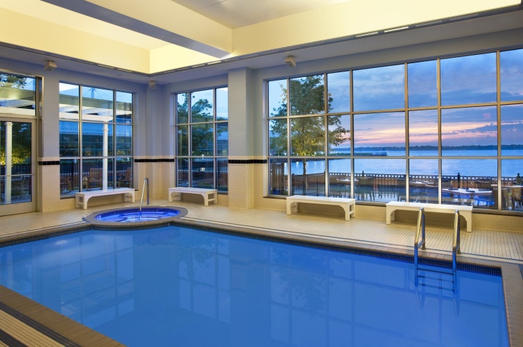 Sheraton Erie Bayfront Hotel photo 17