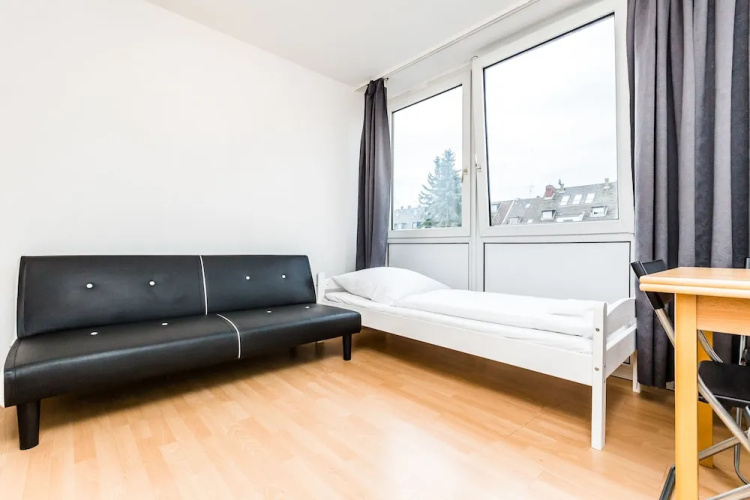 budget apartment