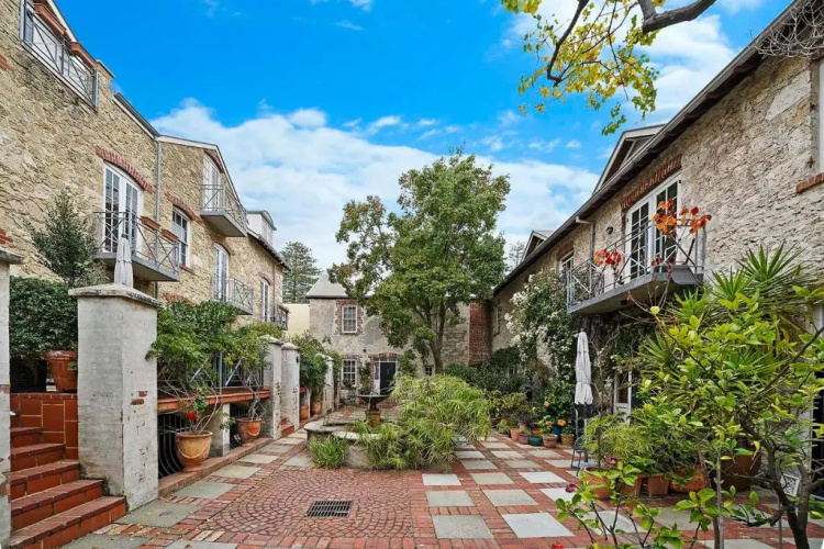 Port Mill Bed And Breakfast