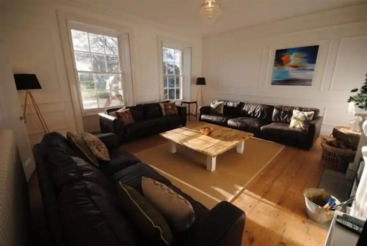The Manor House Moreton