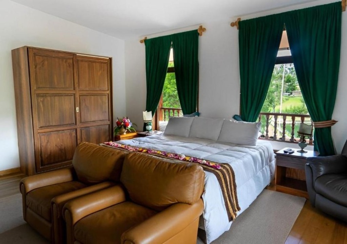 Double Suite