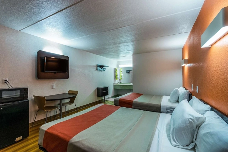 Deluxe Quadruple room