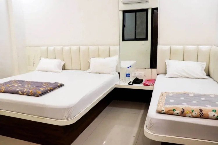 Hotel Gayatri Palace