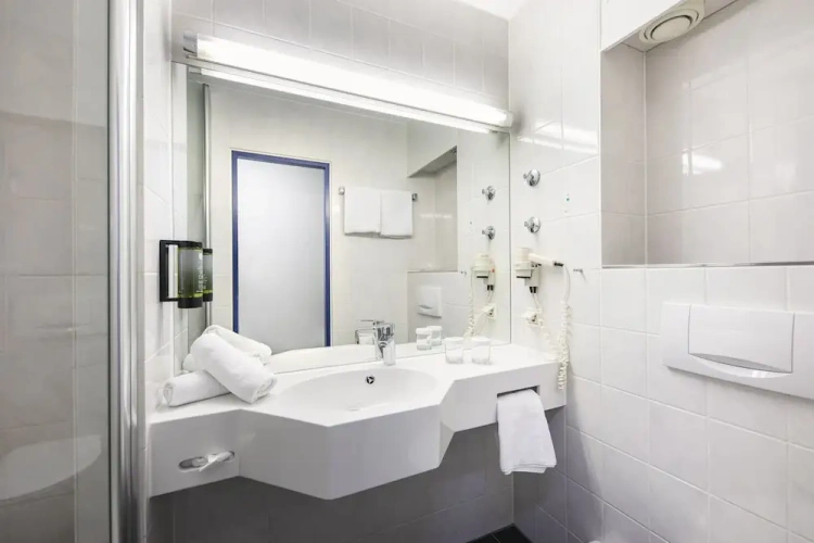 Economy Twin room