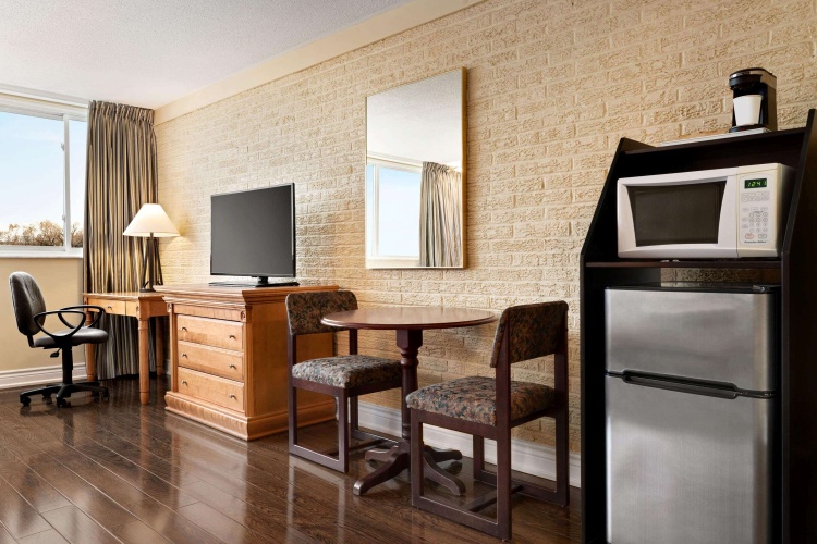 Travelodge by Wyndham Richmond Hill photo 16