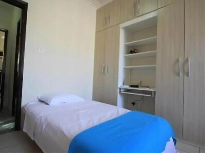 GoHouse Dutra 804