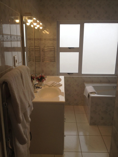 Oceanview Suite