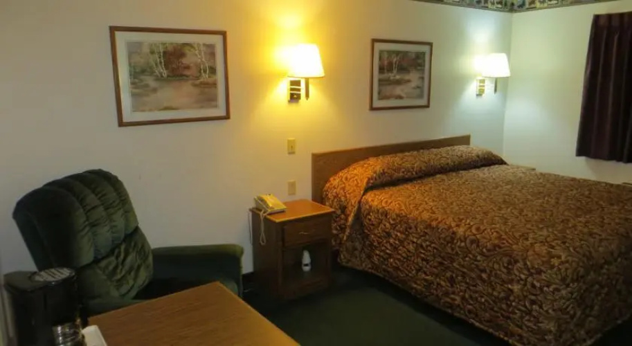 Rodeway Inn Mitchell