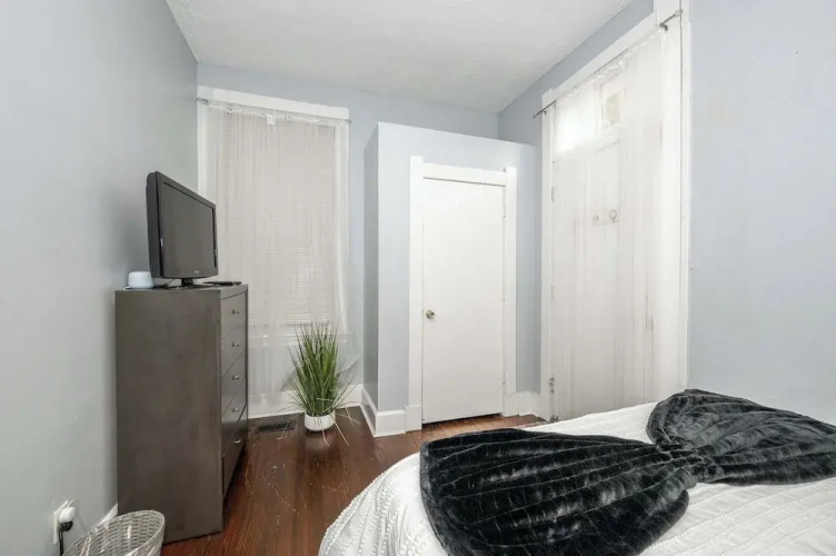 Queen City Suites 1 For 3
