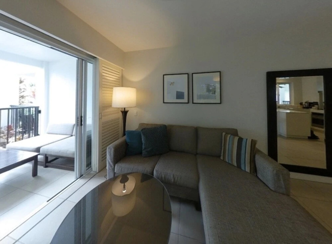 4111 Beach Club Direct Pool Access
