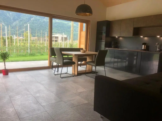 2 Bedrooms Chalet
