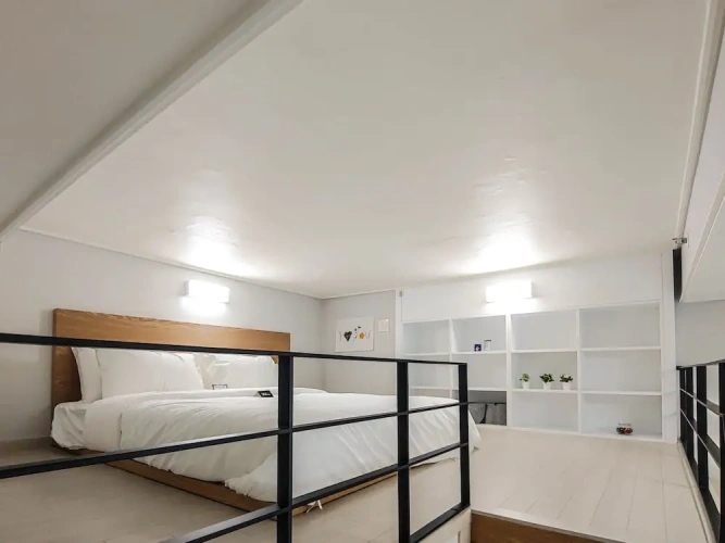 Superior Double room with city view