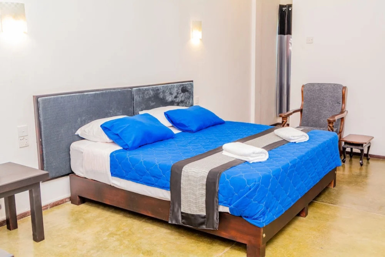 ShiCo Transit Hotel