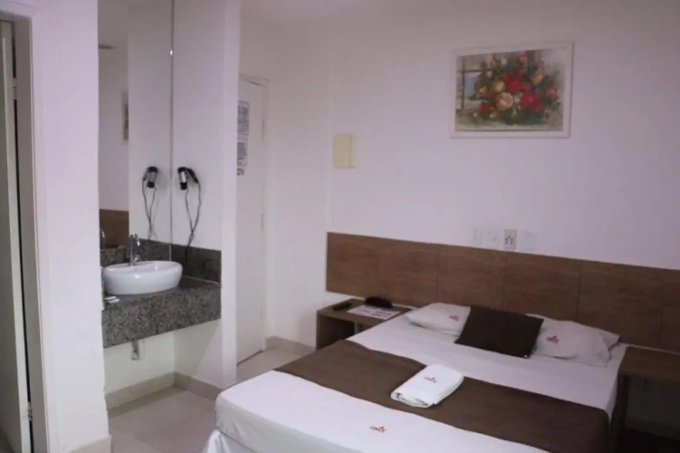 Standard Triple room