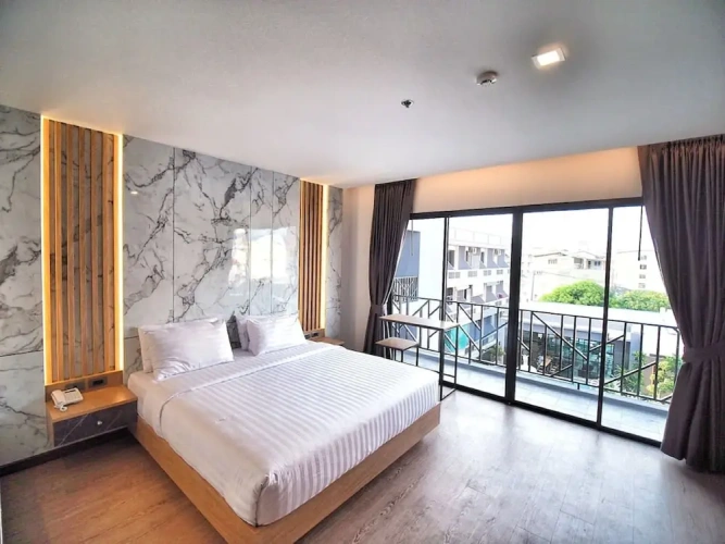 Superior room with balcony and with view