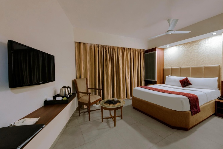 Deluxe Double room with view