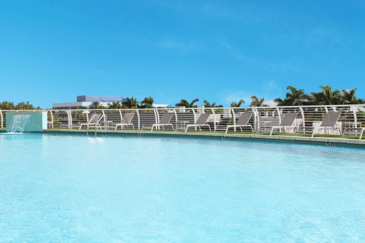 Nuvo Suites Hotel photo 21