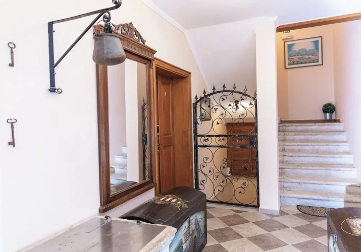 Antaeus Residence