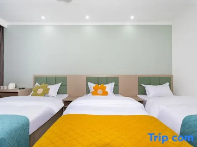 Deluxe Triple room