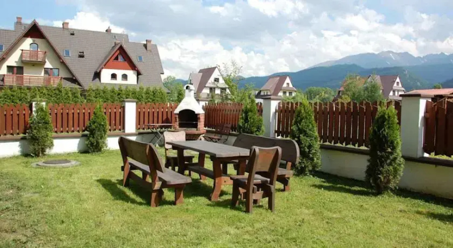 Apartament Orli