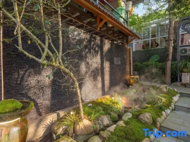 Yuanliu Homestay (Qingcheng Mountain Branch)