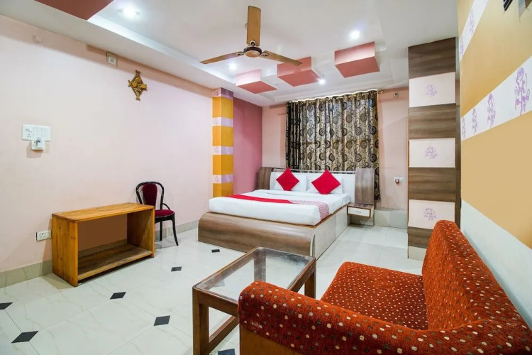 OYO Flagship 28562 Hotel Fortune