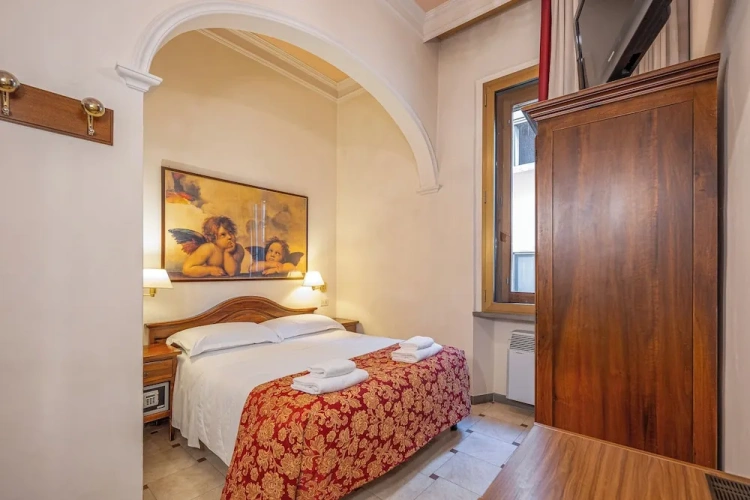 Compact Double room