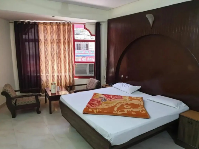 Hotel Vasundhara