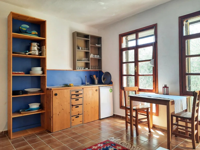 ada-art guesthouse