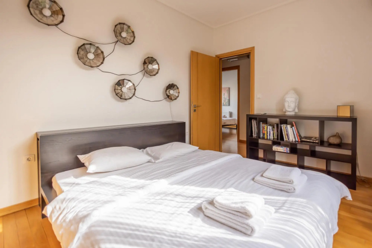 Luxury 2 bdr Penthouse Apt With Acropolis View