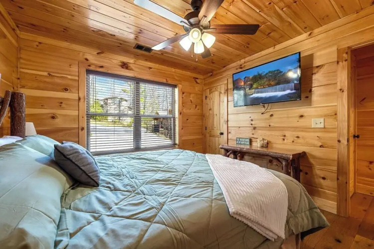 Bobcat Den