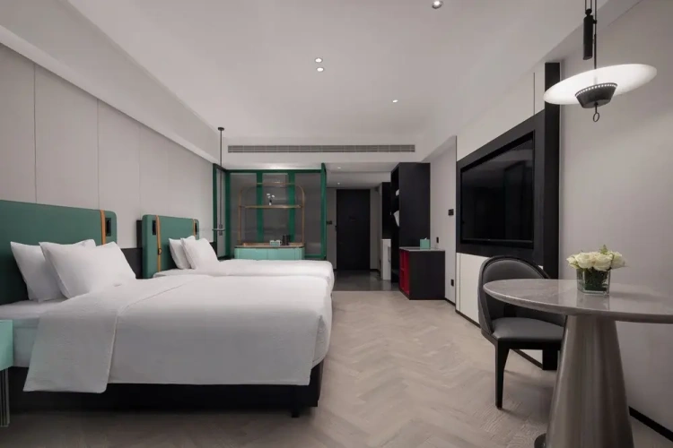 Luxury Twin room with lake view