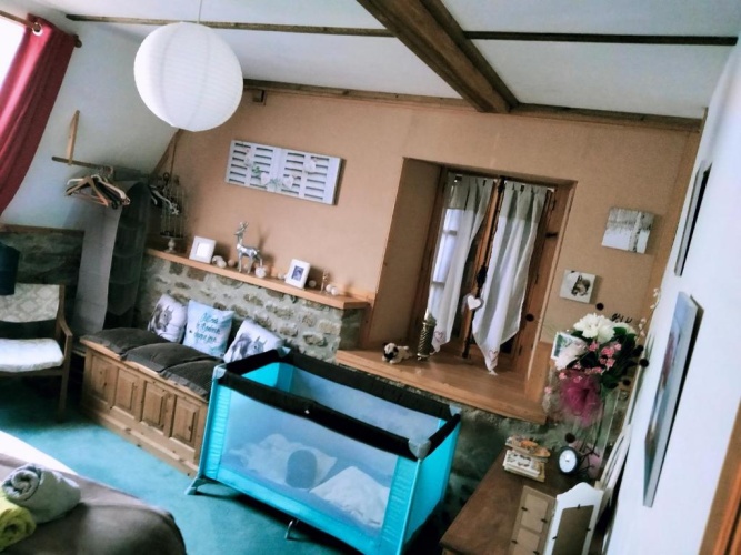 4 Bedrooms Cottage