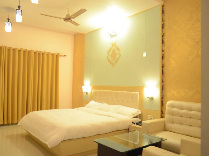 Hotel JSR INN