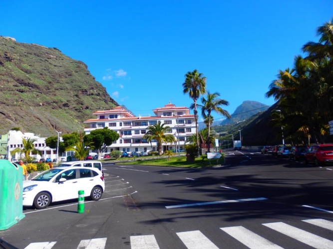 2 Bedrooms Double Apartment