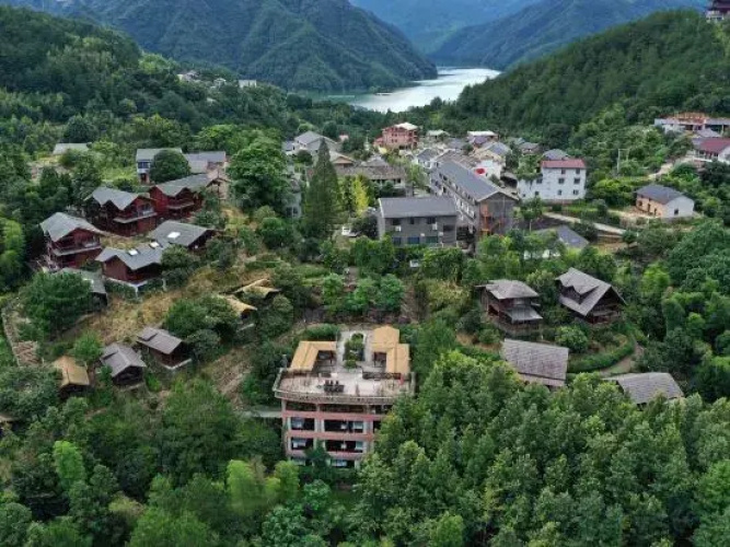 Yunqi Hostel