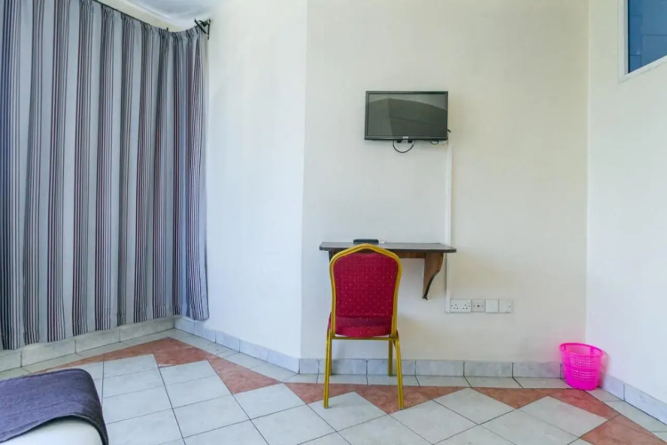 Fahari Triple Hotel
