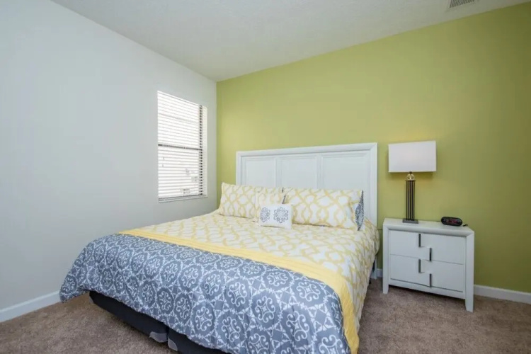 4 Bed 3 Ba Villa with Game Room & Pool