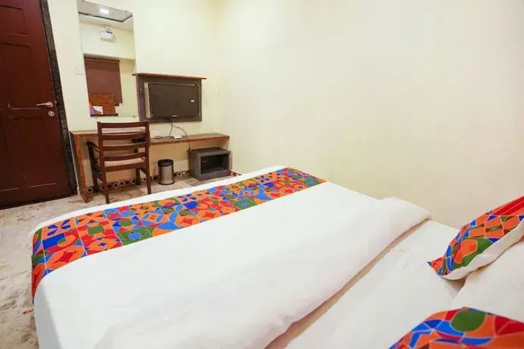 Fabexpress Yash Comfort Inn