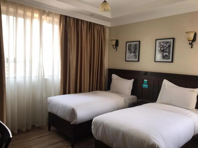 Hemak Suites