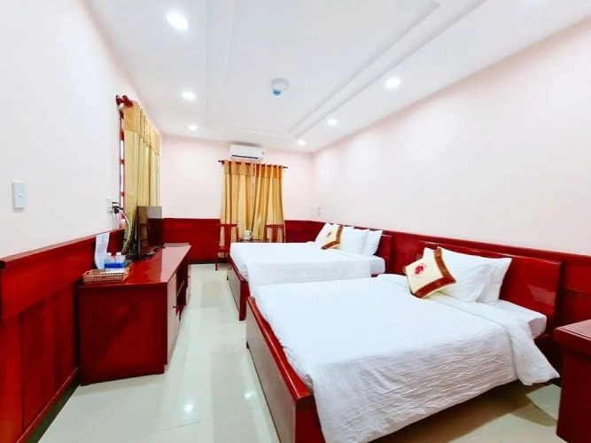 Standard Triple room