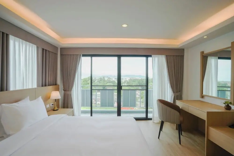 Deluxe Double room with balcony and with ocean view