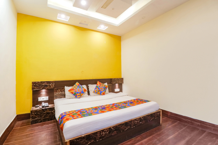 FabExpress Ambika Dx