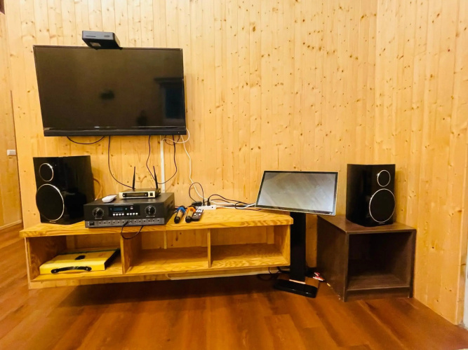 Peaceful Home Hall 2