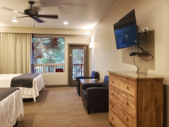 Premium Quadruple room